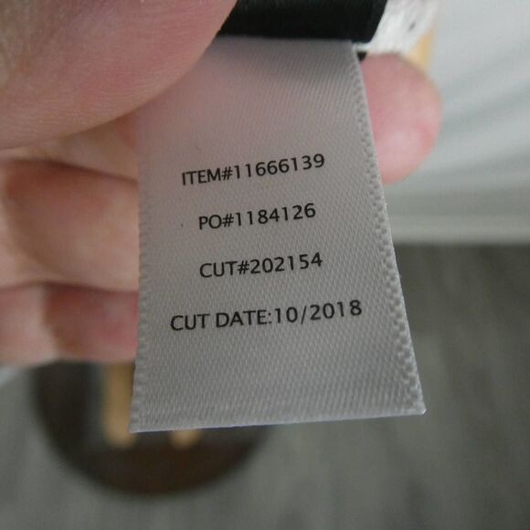 Torrid Rayon Abbey White Floral Challis Bow Back Keyhole V Neck Blouse Plus Size - Picture 9 of 11